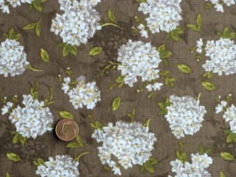 Tissu patchwork marron, vert, beige et jaune Tissu patchwork marron, vert, beige et jaune