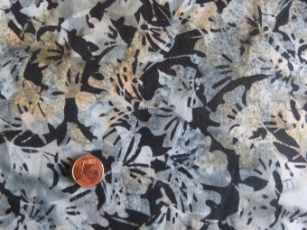 Tissu patchwork Batik gris et marron Tissu patchwork Batik gris et marron