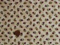 Tissu patchwork beige, rouge et vert
